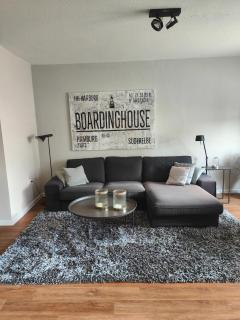 Komfortable Wohnung mit Schlafzimmer und großem Wohnzimmer - 5