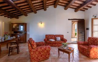 Pet Friendly Apartment In Sant'angelo In Vado - 8