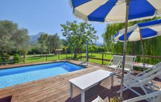 4 Bedroom Amazing Home In Pietrasanta - 1