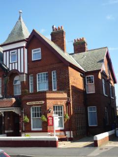 Boulmer Guest House - Whitby - 0