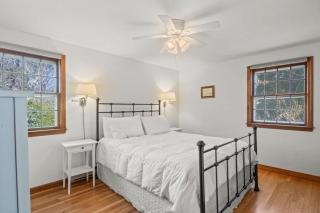 Seaside Charm! Perfect Getaway - 0