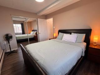 2 BR with Underground parking on 17 Ave Prime spot - 7