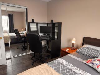 2 BR with Underground parking on 17 Ave Prime spot - 5