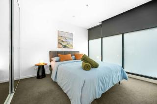 Modern Melbourne 1BR Apt in Trendy Collingwood - 9