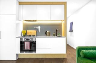 Modern Melbourne 1BR Apt in Trendy Collingwood - 8