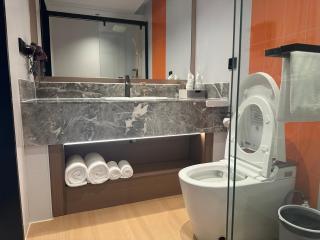 Injoy International Hotel - 4