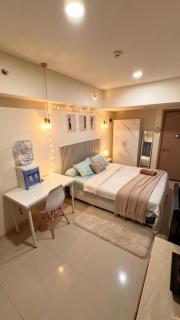 Apartemen Meikarta District 1 by Four Living - 4