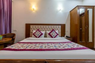 SKS Excel Inn - Gurgaon - 1