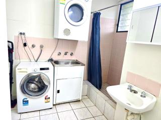 2BR Apartment in Darwin CBD - 3