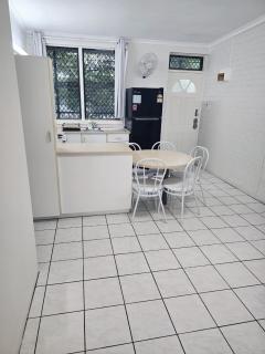 2BR Apartment in Darwin CBD - 4