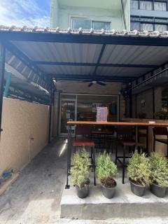 Eve's House - 8
