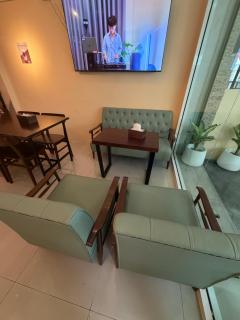 Eve's House - 7