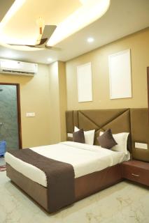 Hotel Urban Crown - 2
