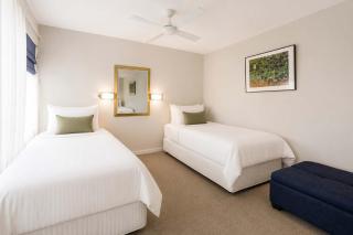 The Headlands Apartment 16 - 1