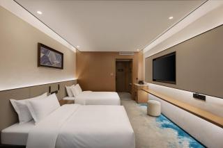 Days Inn by Wyndham Yantai Penglai - 1