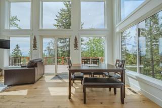 Big Sky Retreat Mountain Views - 4