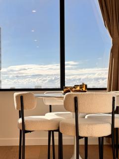 Skyline Views Premium 2B2B Free Parking Box Hill - 3