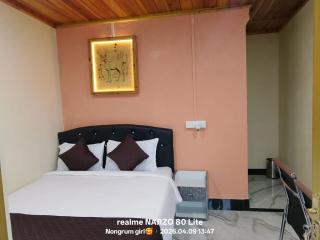 Pari's Homestay and Food Centre - 2