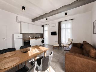 Prime City Center A Unique Apartment Ohrid 12 - 4
