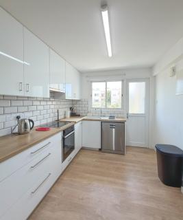 Modern 2BR Retreat in Central Nicosia for 5 - 7