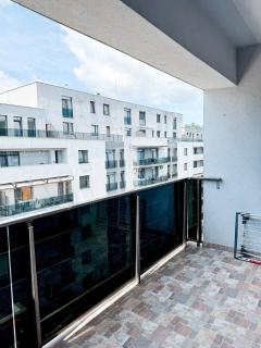 Grand View Retreat-Kingsize bed, Parking, terrace - 4
