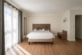 Logis Hotel Le Petit Casset - 4