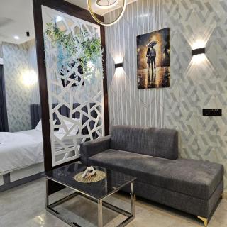 Galaxy blue sapphire studio - 5