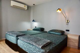 Silom Soi 3 Hash Apartment with rooftop view - 1