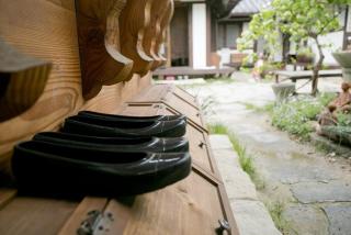 Jeonju Hanok Ihwa Gotaek Banchayougi Josik - 5