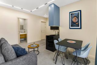 Pushkin 15A Downtown Apartment III - 2