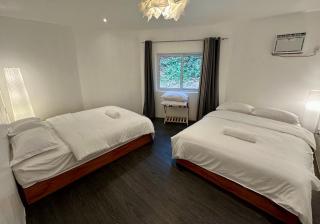 7 BR, King Beds, Professional Kitchen, Jacuzzi - 1