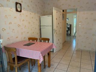 Pavillon du Crès - Maison chaleureuse au cœur de Laissac avec Jardin - 9