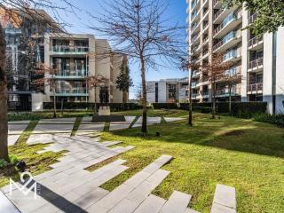 Menlyn Maine Luxury Rentals - 6