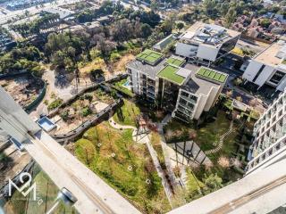 Menlyn Maine Luxury Rentals - Pretoria - 5