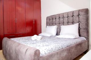 Val's Homes - 7