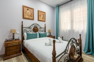 Madrid Centro - Apartamento de 3 dormitorios y 2 patios - 8