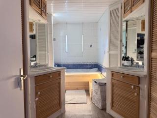Maison familiale avec piscine et climatisation - 4