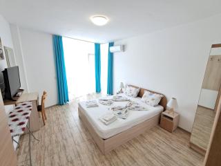 Apartments in Black Sea Star Complex - 8
