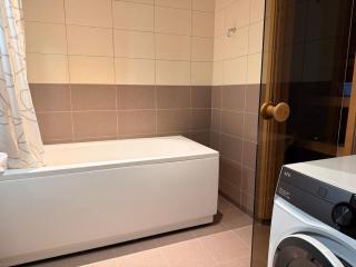 Family Apartment with Sauna I Free Private Parking - 5