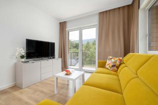 Elegant Apartment in Wisła with Mountain View and Balcony by Noclegi Renters - 3