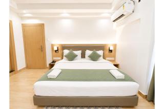 Grand R-Resort - Spacious and Luxuary Room with Swmming Pool and Parking Facilities - Rooftop Sea View Hotel - 2