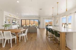 Grand Retreat at Coral Canyon home - 7