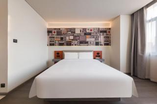 Ibis Qingdao West Coast City Balcony Hotel - 8