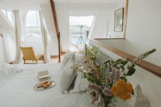 Frobisher Apartments - 3