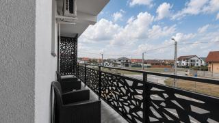 Art Suite - Private Parking - 1