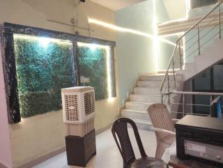 Hotel O Capital Inn - 2