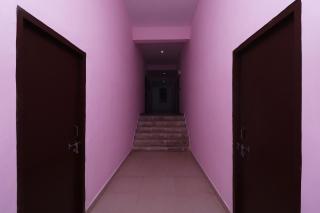 Hotel O Capital Inn - 9