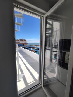 Live on the water located in a fishing village - 3