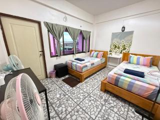 Madam Guesthouse - 4