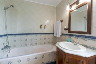 Azor Beach Lodge - Ponta Delgada - 3